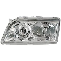 VOLVO ALKATRÉSZ : 30899682-1004810-Volvo-Fényszóró bal dupla fényszórós