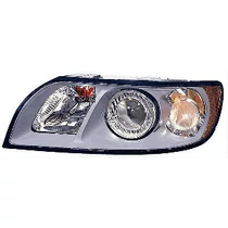 VOLVO ALKATRÉSZ : 31335221-1016105-Volvo-Fényszóró bal H7