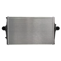 VOLVO ALKATRÉSZ : 8649471,9161207 - Intercooler hűtő (-2002 modellévig)